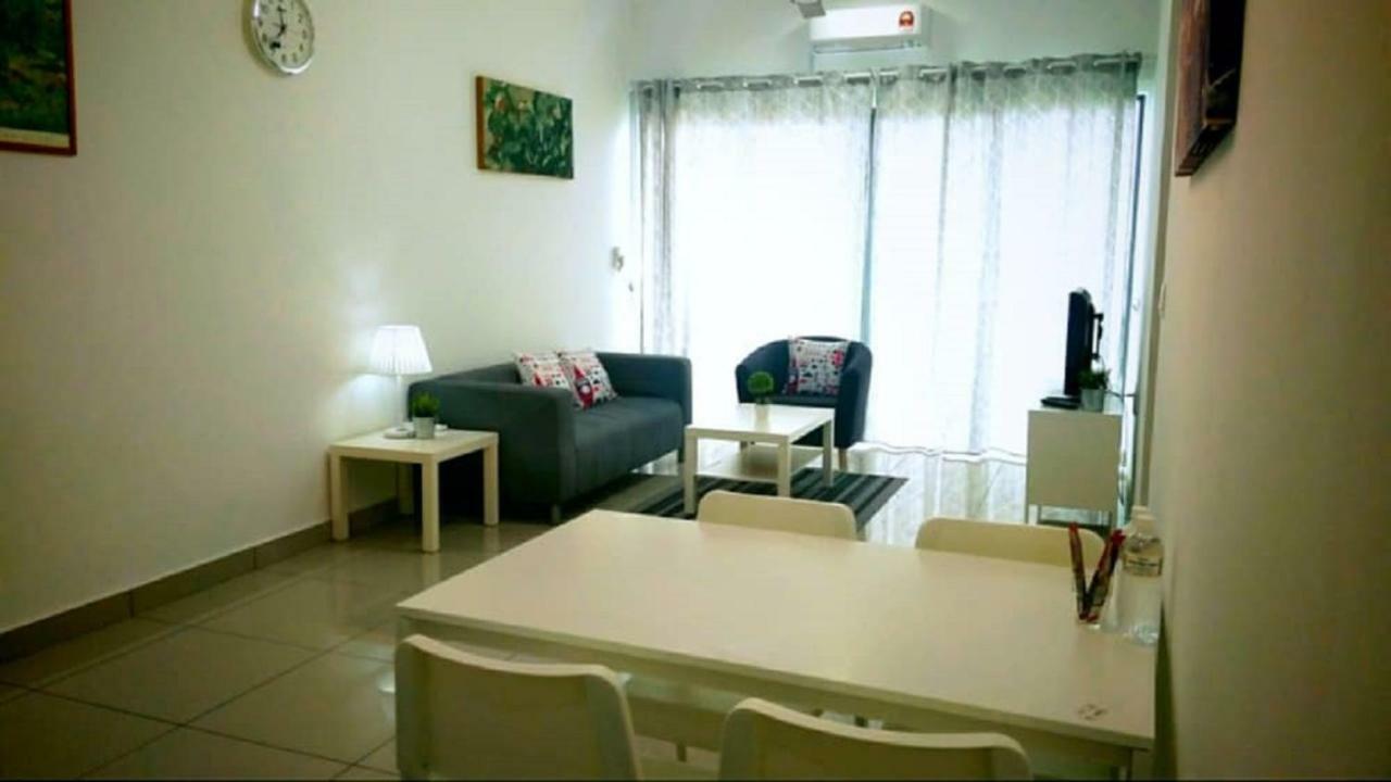Bangi Almyra Suite Exterior foto